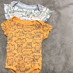Baby shower*Free planet onesies pair
